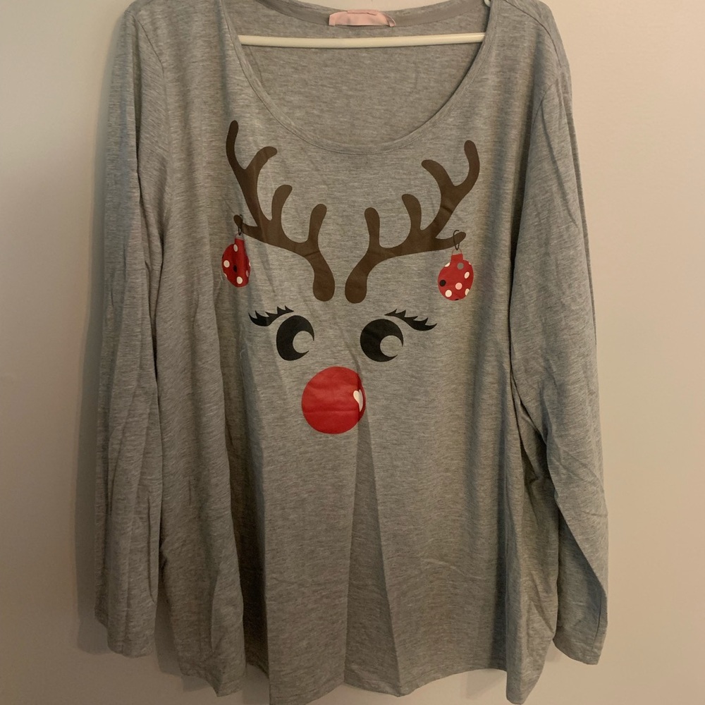 Pennington’s long sleeve sleep top